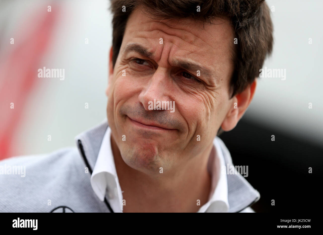 Mercedes Executive Director Toto Wolff während des 2017 British Grand Prix in Silverstone, Towcester. Stockfoto