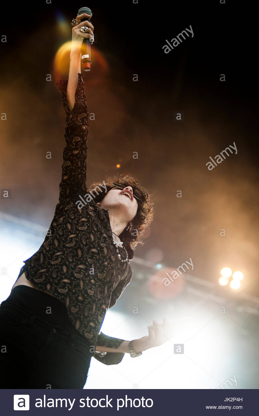 Laura Pergolizzi Lp Stockfotos und bilder Kaufen Alamy