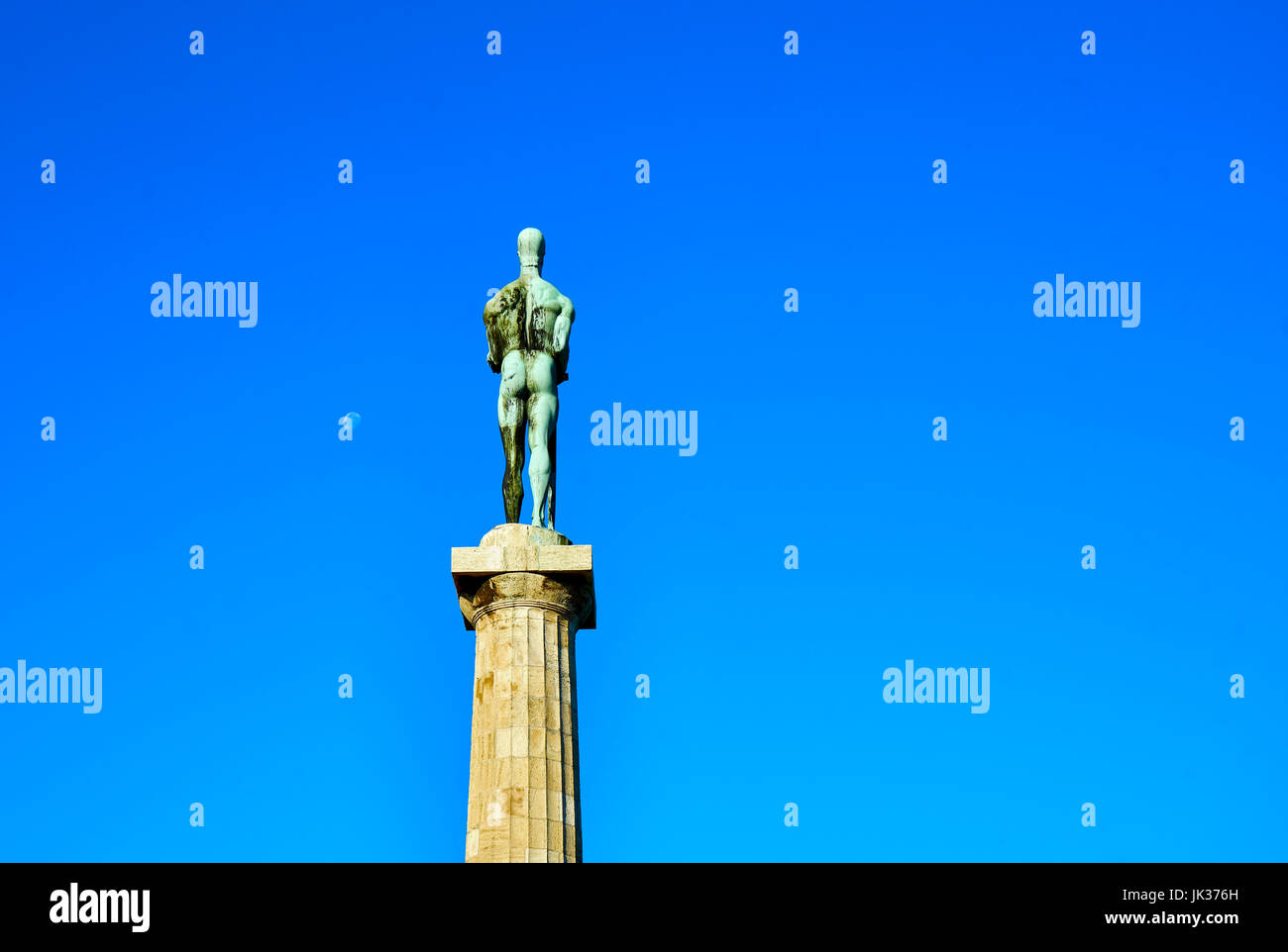 Belgrads Statue des Siegers Blick auf den Fluss Sava und die Stadt zur Festung von Belgrad, Belgrad, Serbien. Stockfoto