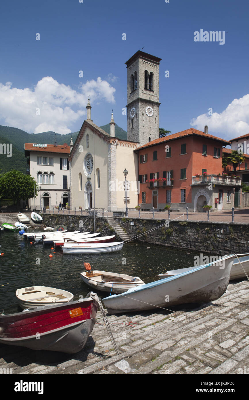 Italien, Lombardei, Seen, Comer See, Torno, Blick auf die Stadt vom Hafen Stockfoto
