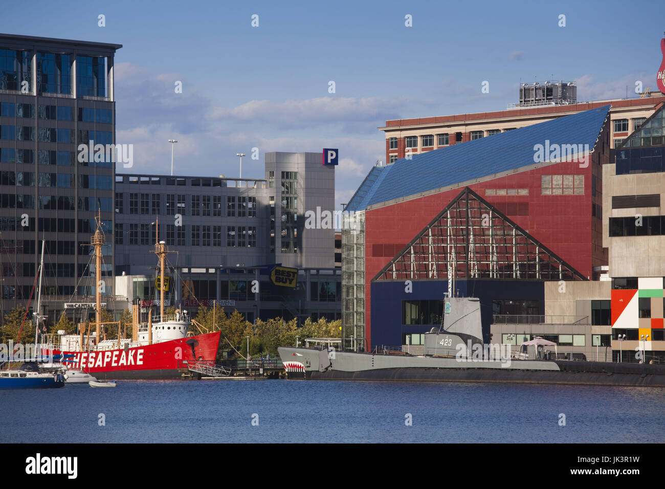 USA, Maryland, Baltimore, Innenhafen, Baltimore Maritime Museum, mit dem Feuerschiff Chesapeake und u-Boot USS Dorsch Stockfoto