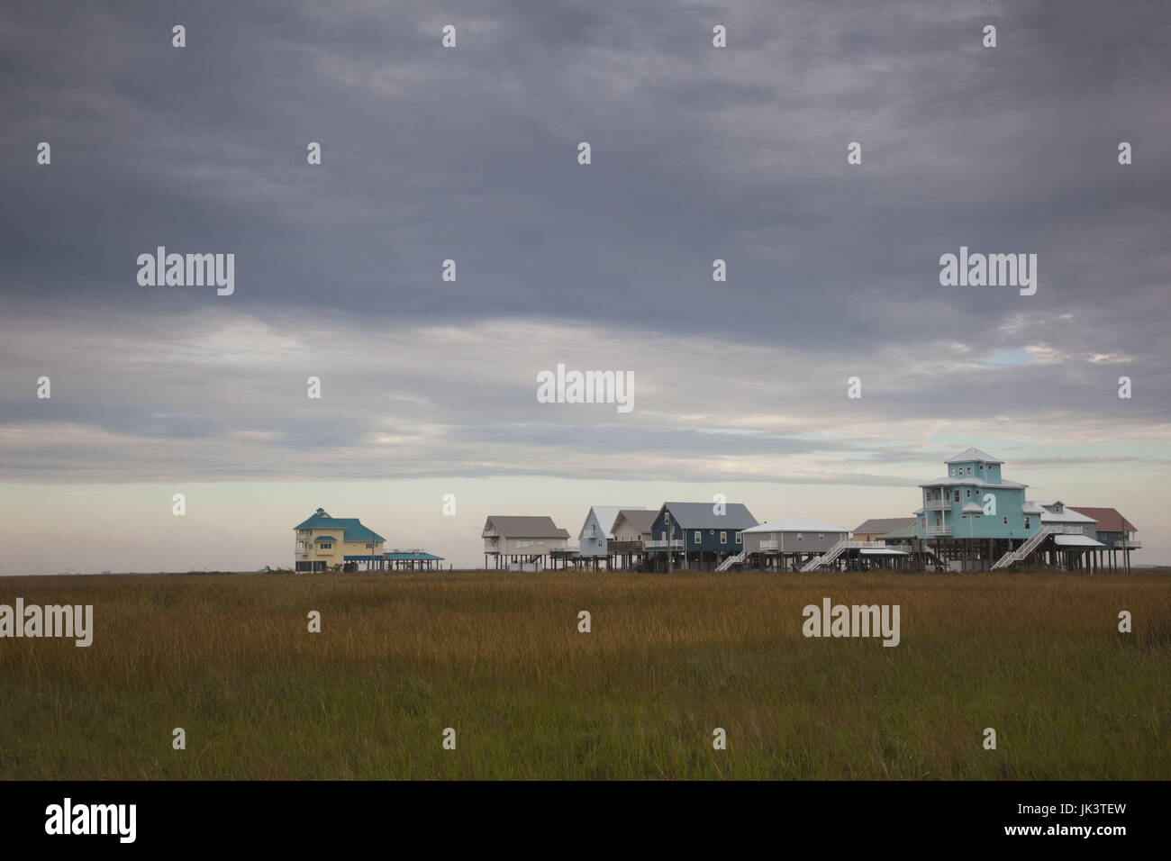 USA, Louisiana, Cocodrie, Bayou Häuser Stockfoto