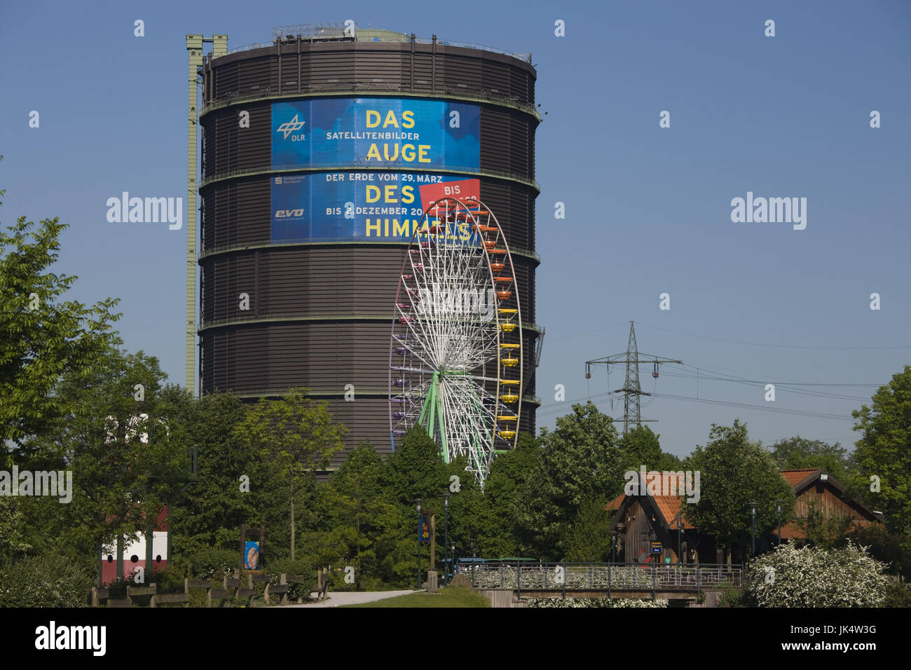 Deutschland, Nordrhein-Westfalen, Ruhrgebiet, Oberhausen, 1929 Gasometer im CentrO Shopping Center, Stockfoto