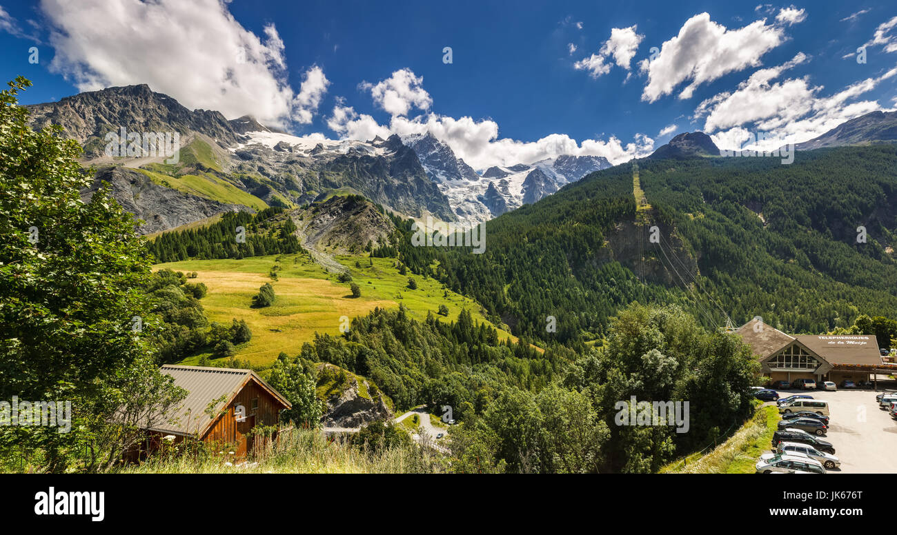 La Meije Gletscher im Nationalpark Ecrins aus dem Dorf La Grave. Hautes-Alpes. Alpen, Frankreich Stockfoto