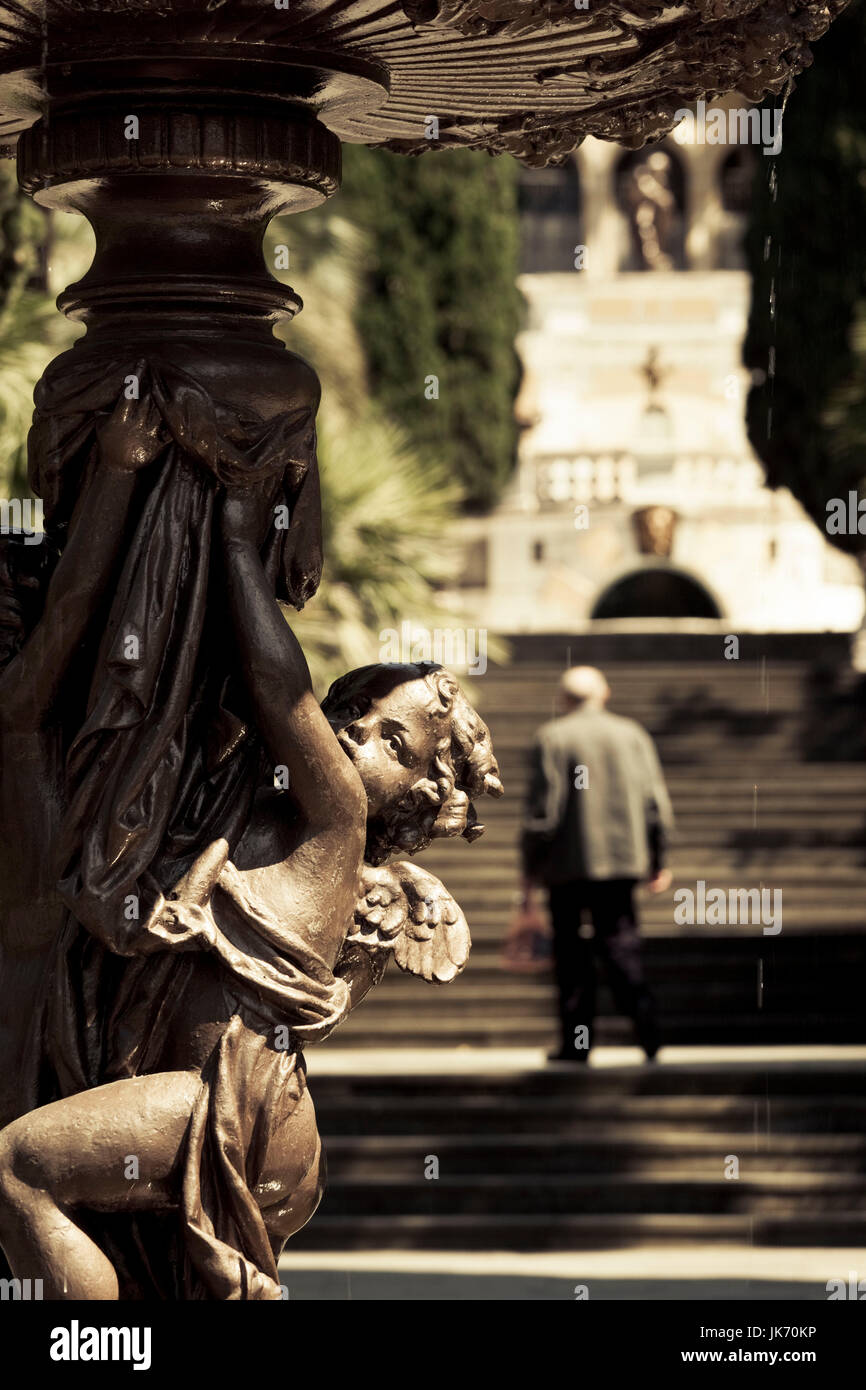 Russland, Schwarzmeer-Küste, Sotschi, Arboretum-Park, Treppe von Nadezhda Datscha-Sommerhaus Stockfoto