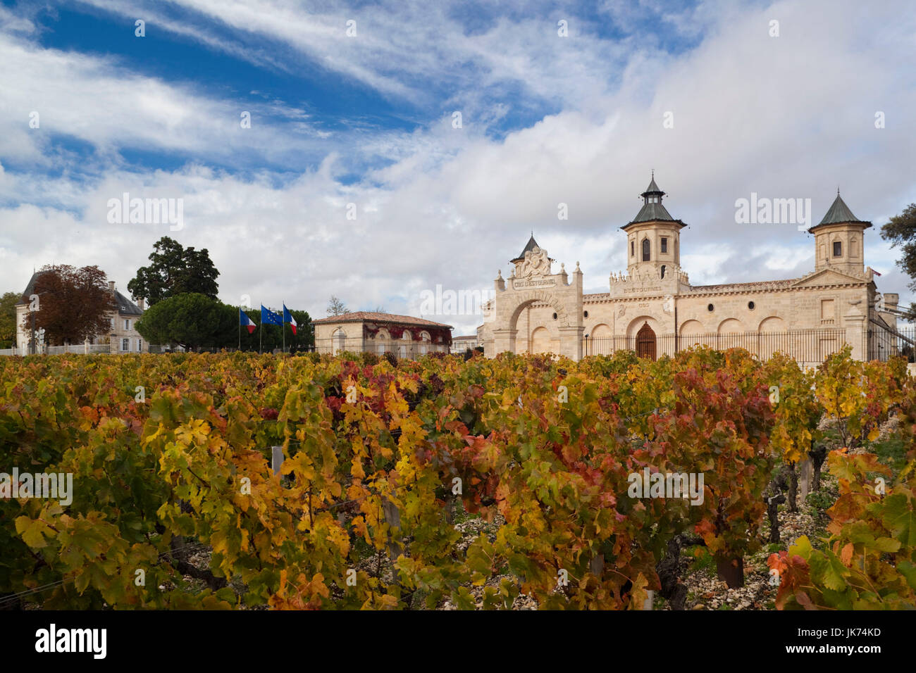 Frankreich, Region Aquitanien, Gironde Abteilung, Haute Medoc Bereich St-Estèphe, Chateau Cos Estournel Weingut Stockfoto