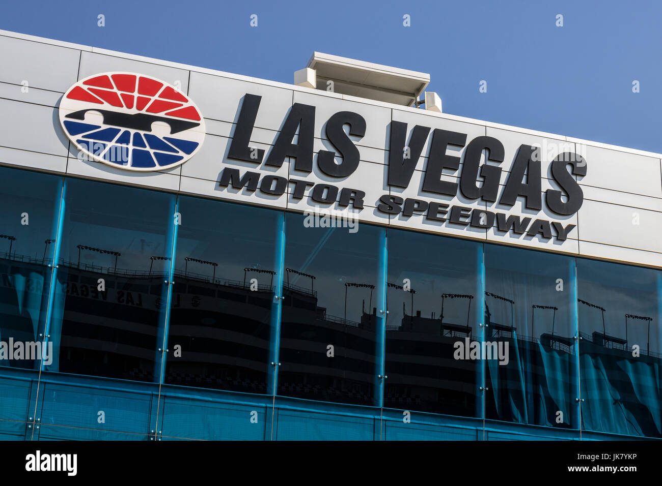 Las Vegas - ca. Juli 2017: Las Vegas Motor Speedway. LVMS beherbergt NASCAR und NHRA Veranstaltungen einschließlich der Pennzoil 400 IV Stockfoto