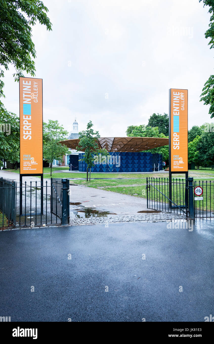 2017-Pavillon in der Serpentine Gallery von Francis Kere, London, England, UK Stockfoto