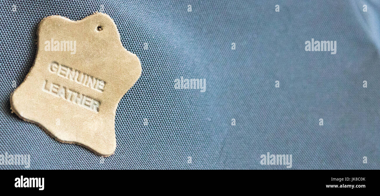 Echtleder-Label, auf eine Kopie Raum Hintergrund isoliert Stockfoto