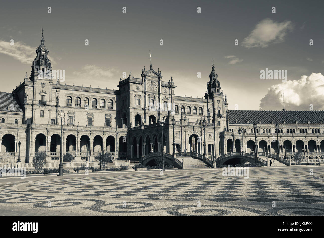 Spanien, Andalusien, Provinz Sevilla, Sevilla, Gebäude an der Plaza Espana Stockfoto