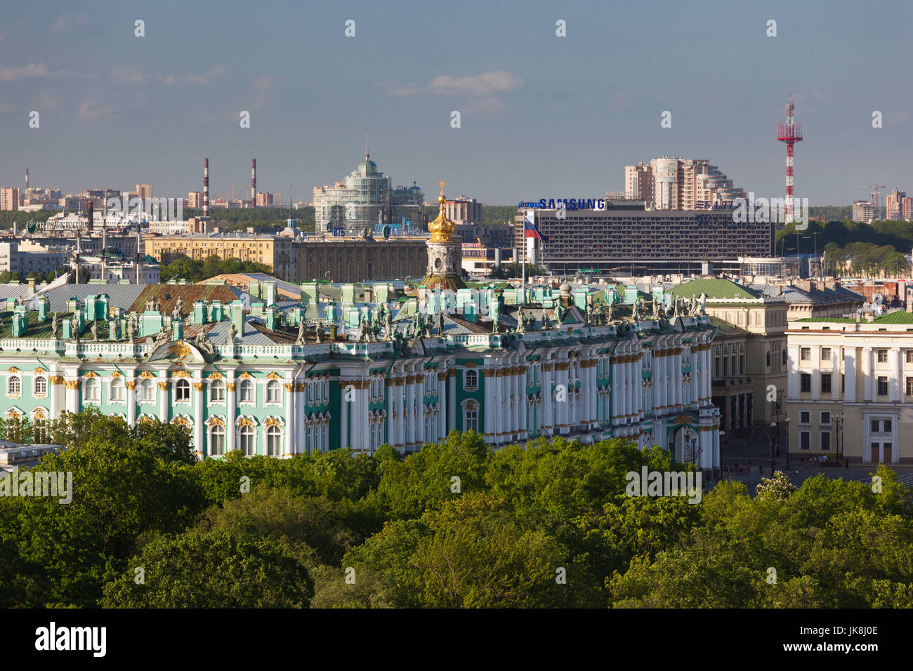 Russland, Sankt Petersburg, Zentrum, Blick von der Eremitage von St. Isaac Cathedral Stockfoto