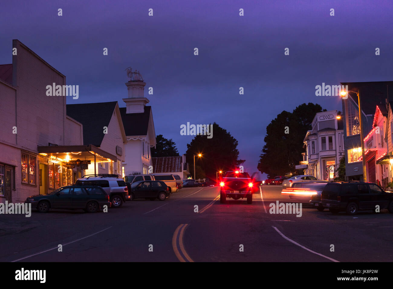 USA, California, Nordkalifornien, Nordküste, Mendocino, Lansing Street, Abend Stockfoto