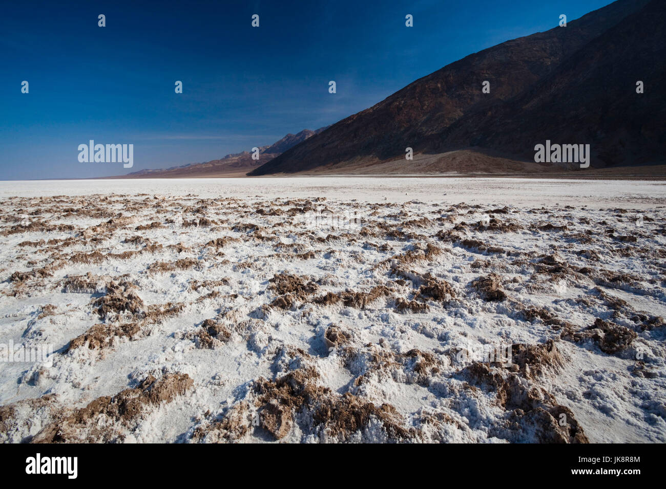 USA, Kalifornien, Death Valley Nationalpark, Badwater, Höhe 282 Füße unter dem Meeresspiegel der tiefste Punkt der westlichen Hemisphäre, morgen Stockfoto