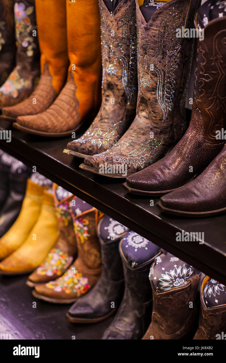 Cowboy-Stiefel, Kemo Sabe Shop, Aspen, Colorado, USA Stockfoto