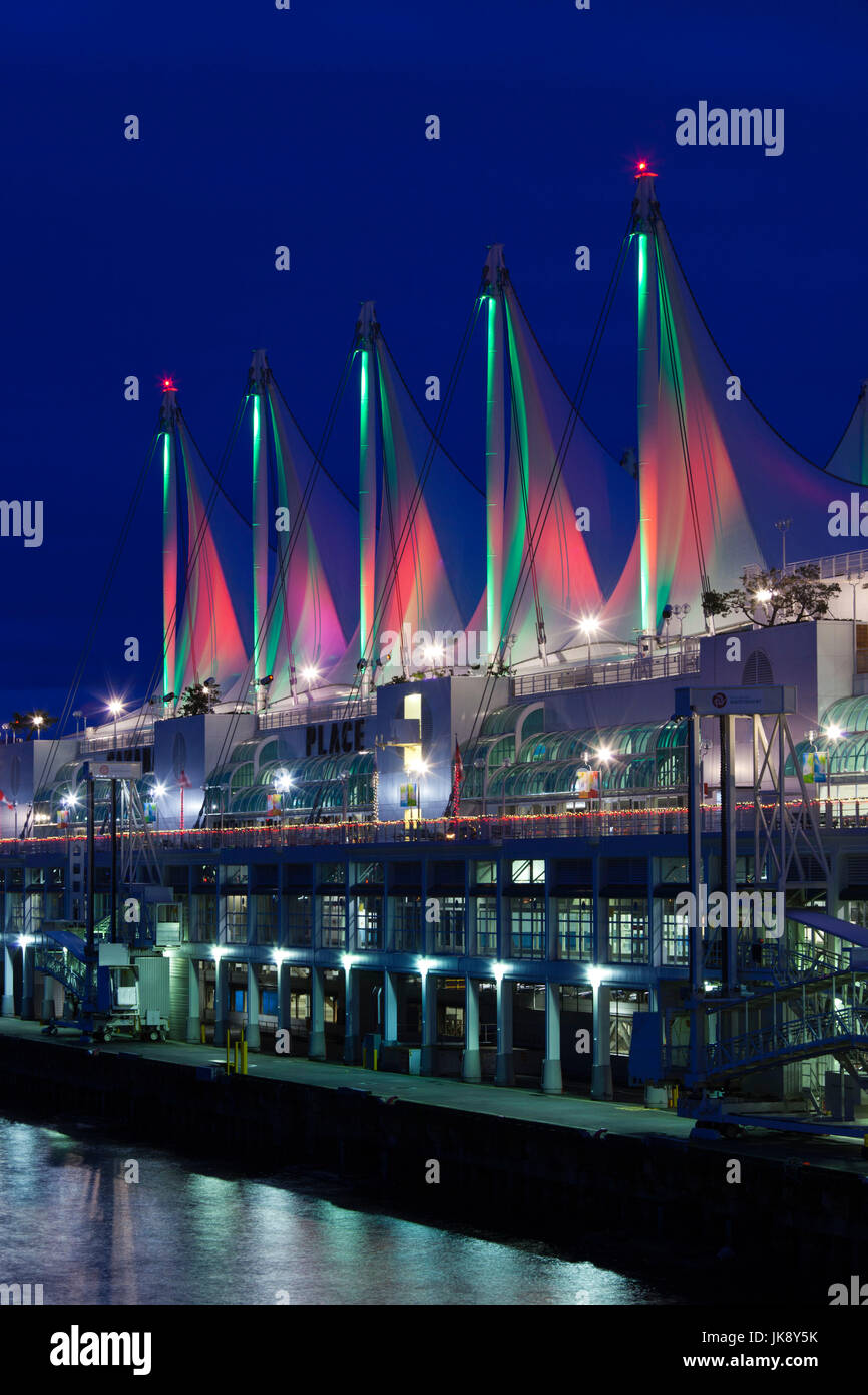 Kanada, British Columbia, Vancouver, Canada Place, dawn Stockfoto