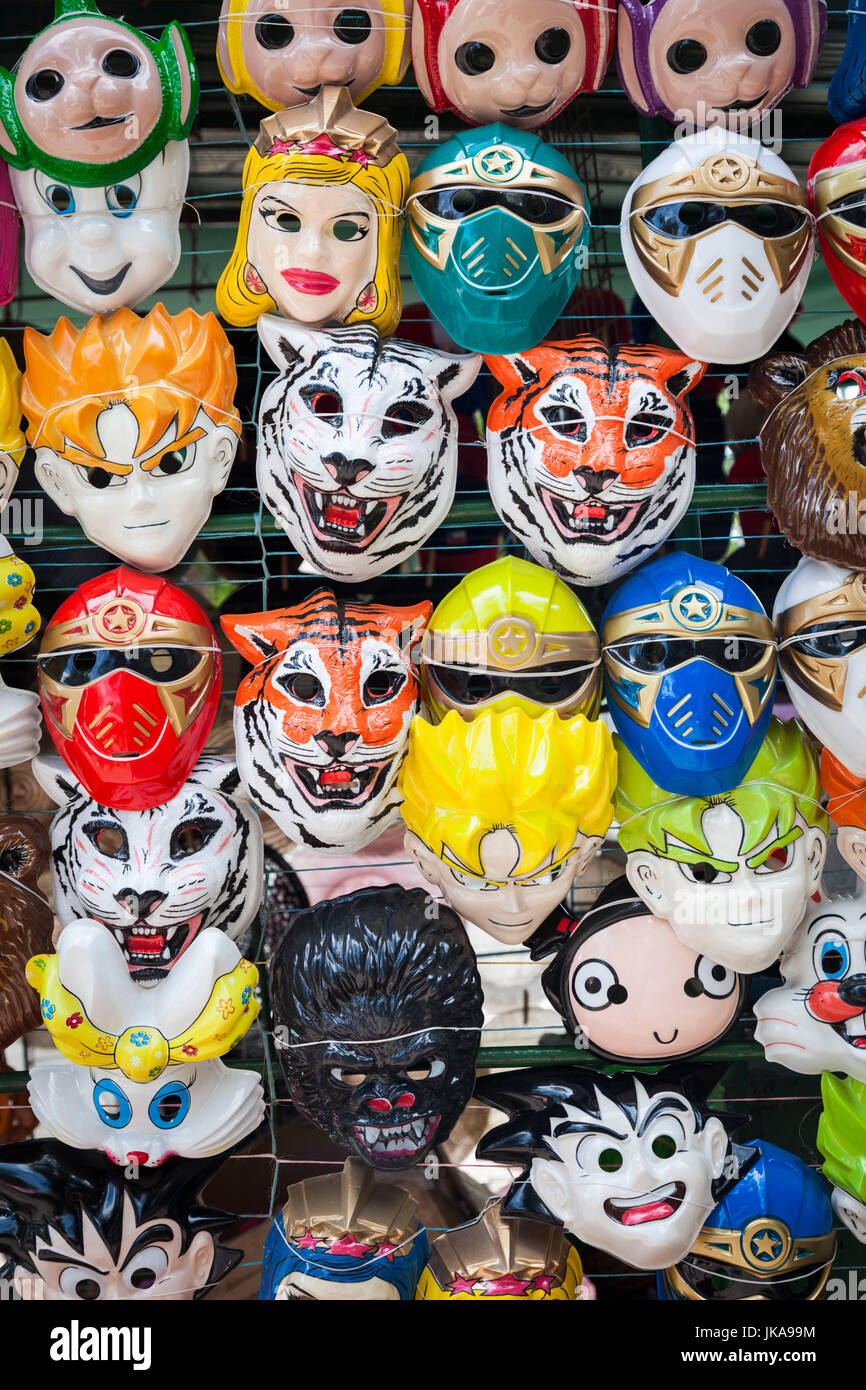 Chile, Santiago, Parque Metropolitano Park, Kinder Masken zum Verkauf Stockfoto