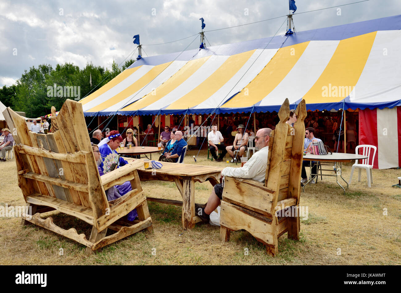 Draußen Festival Bierzelt, UK, Tewkesbury Mittelalterfest, 2017 Stockfoto
