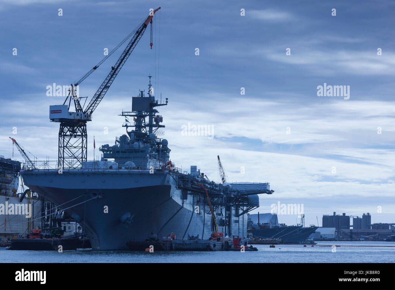 USA, Virginia, Portsmouth, Portsmouth Naval Shipyard, Flugzeugträger im Bau Stockfoto