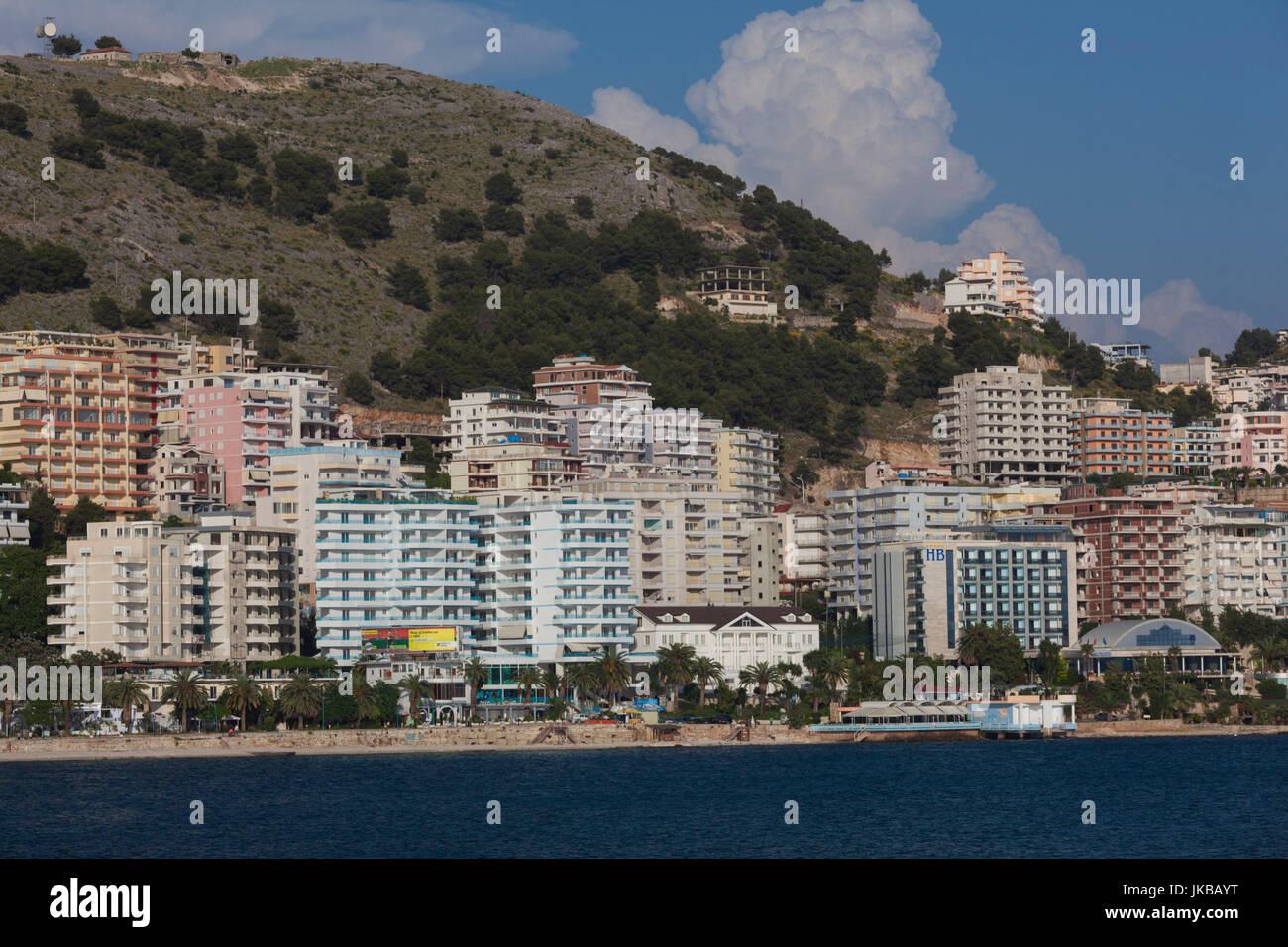 Albanien, albanische Riviera, Saranda, Hotels entlang des Ionischen Meeres Stockfoto