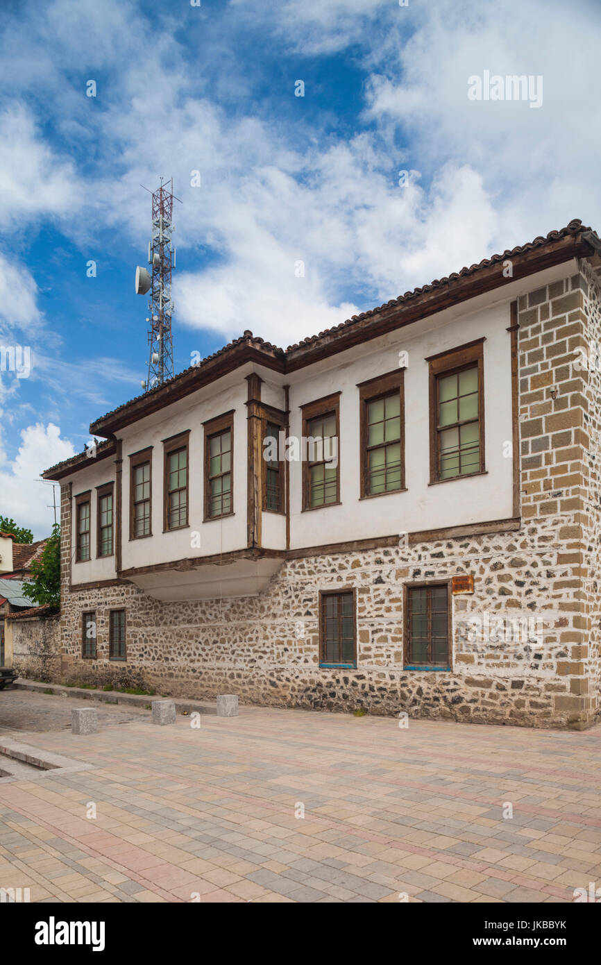 Albanien, Korca, nationales Museum der Bildung, erste albanische Schule außen Stockfoto