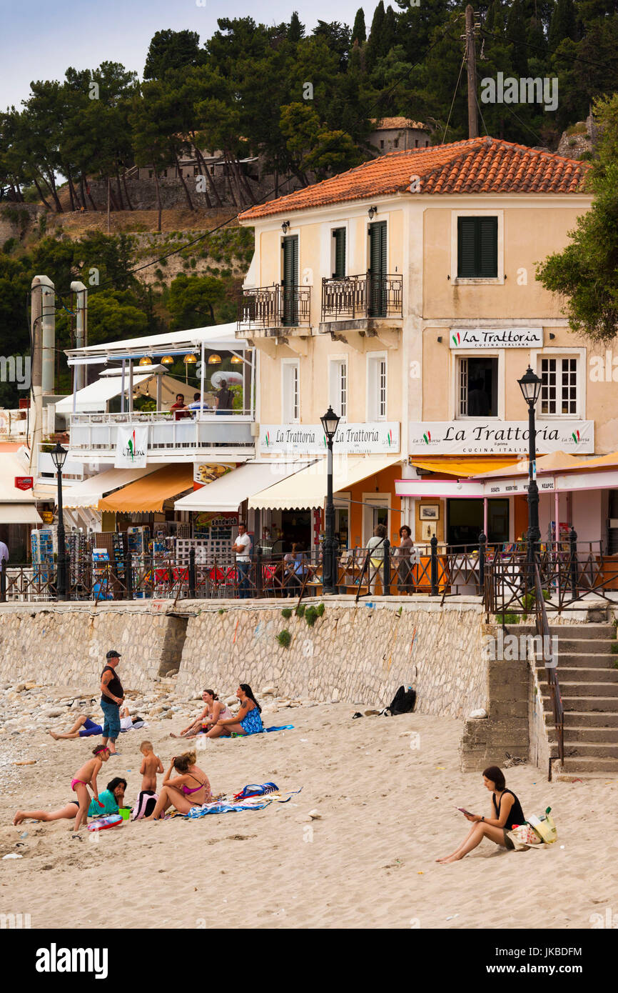 Griechenland, Region Epirus, Parga, Stadtstrand Stockfoto