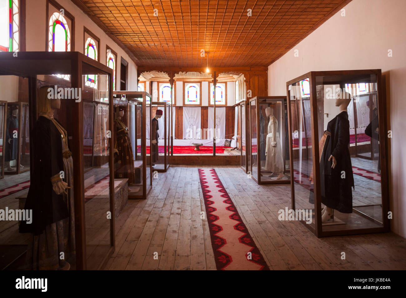 Griechenland, Mazedonien Region West, Kastoria, Museum der traditionellen Kostümen in osmanischen Haus, Kostüm Display untergebracht Stockfoto