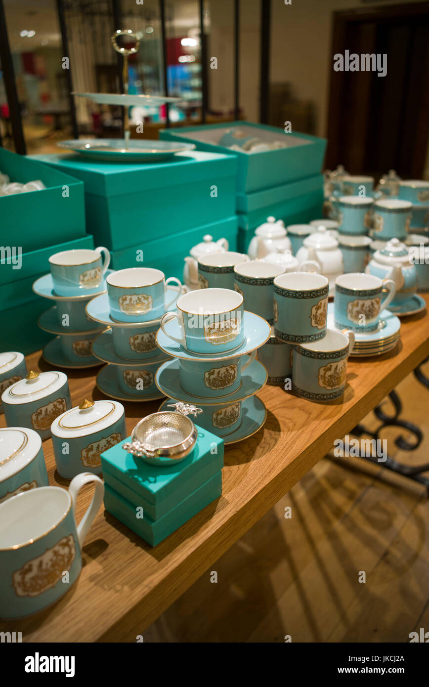 England, London, St. James, Fortnum and Mason speichern, Geschirr Stockfoto England, London, St. James, Fortnum and Mason speichern, Geschirr Stockfoto