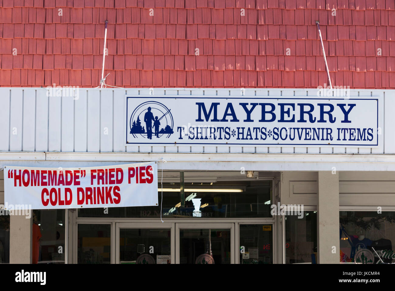 USA, North Carolina, Mt. Airy, Stadt war das Modell für Mayberry in der Fernsehserie Andy Mayberry, Zeichen für Mayberry Souvenir-shop Stockfoto