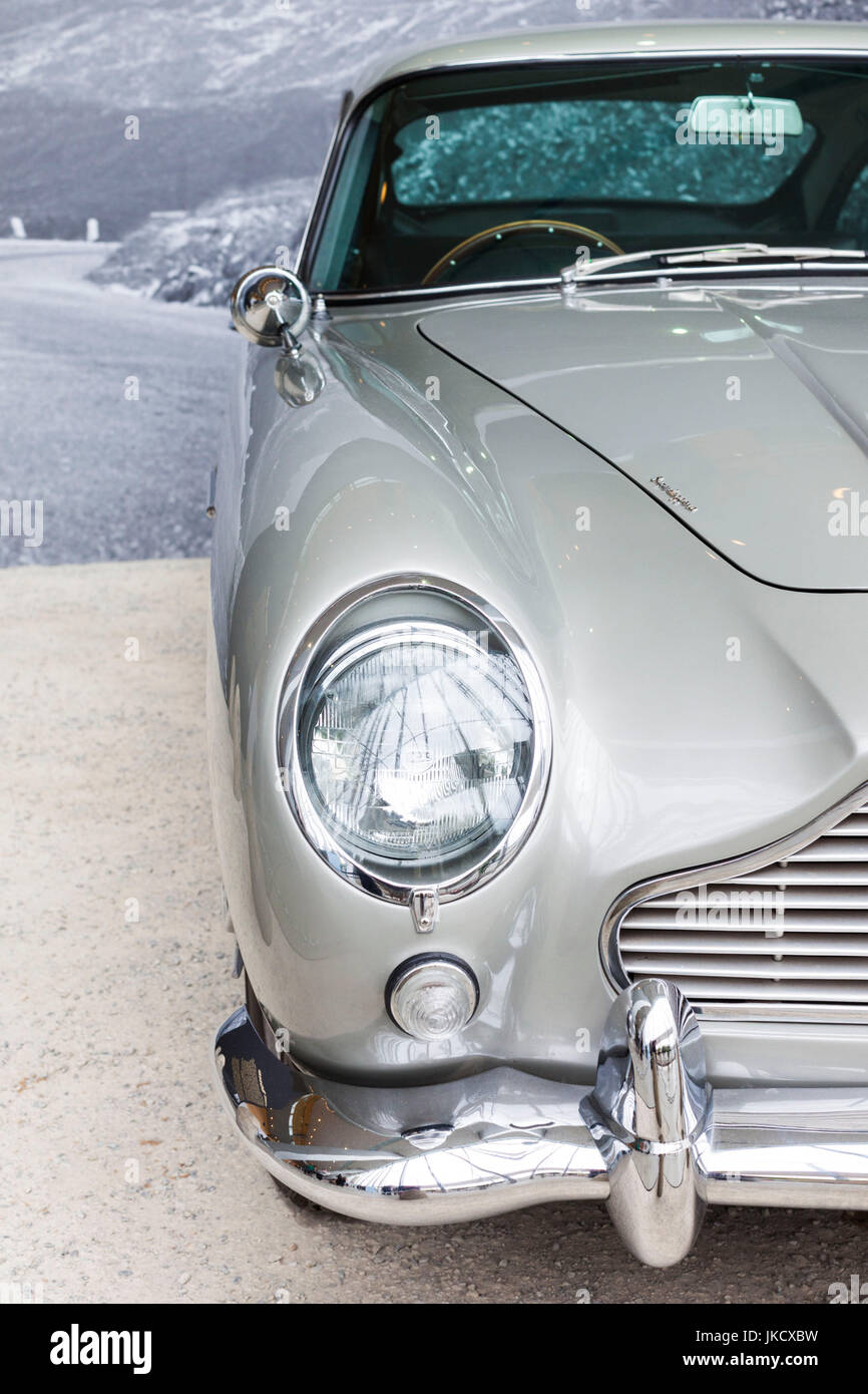 Australien, Victoria, VIC, Melbourne, Carlton, Melbourne Museum, entwerfen 007 ausstellen, Aston Martin DB5 von James Bond-Filme Stockfoto