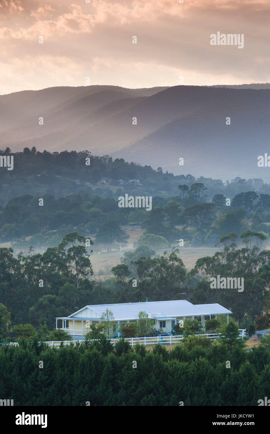 Australien, Victoria, VIC, Yarra Valley, Healesville, Landschaft, Dämmerung Stockfoto