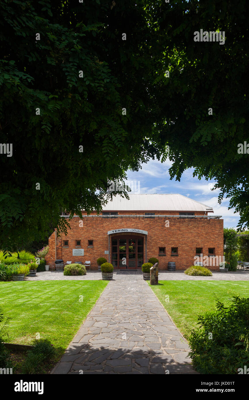 Australien, Victoria, VIC, Yarra Valley, Yerring, Yerring Station Winery, außen Stockfoto