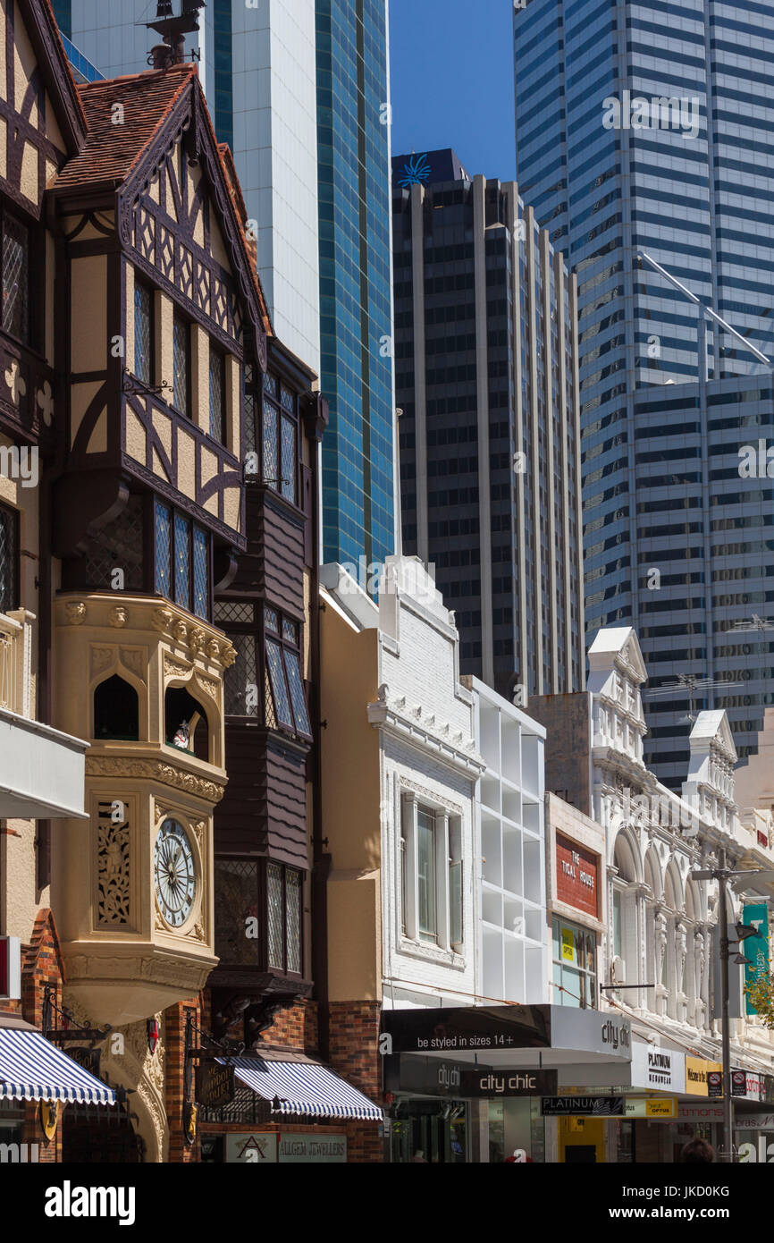 Australien, Western Australia, Perth, Hay Street Mall, London Court shopping arcade Stockfoto