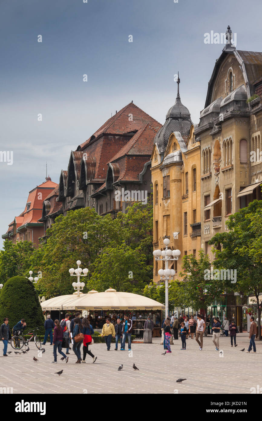 Rumänien, Banat Region, Timisoara, Piata Victoriei Square, Gebäude, tagsüber Stockfoto