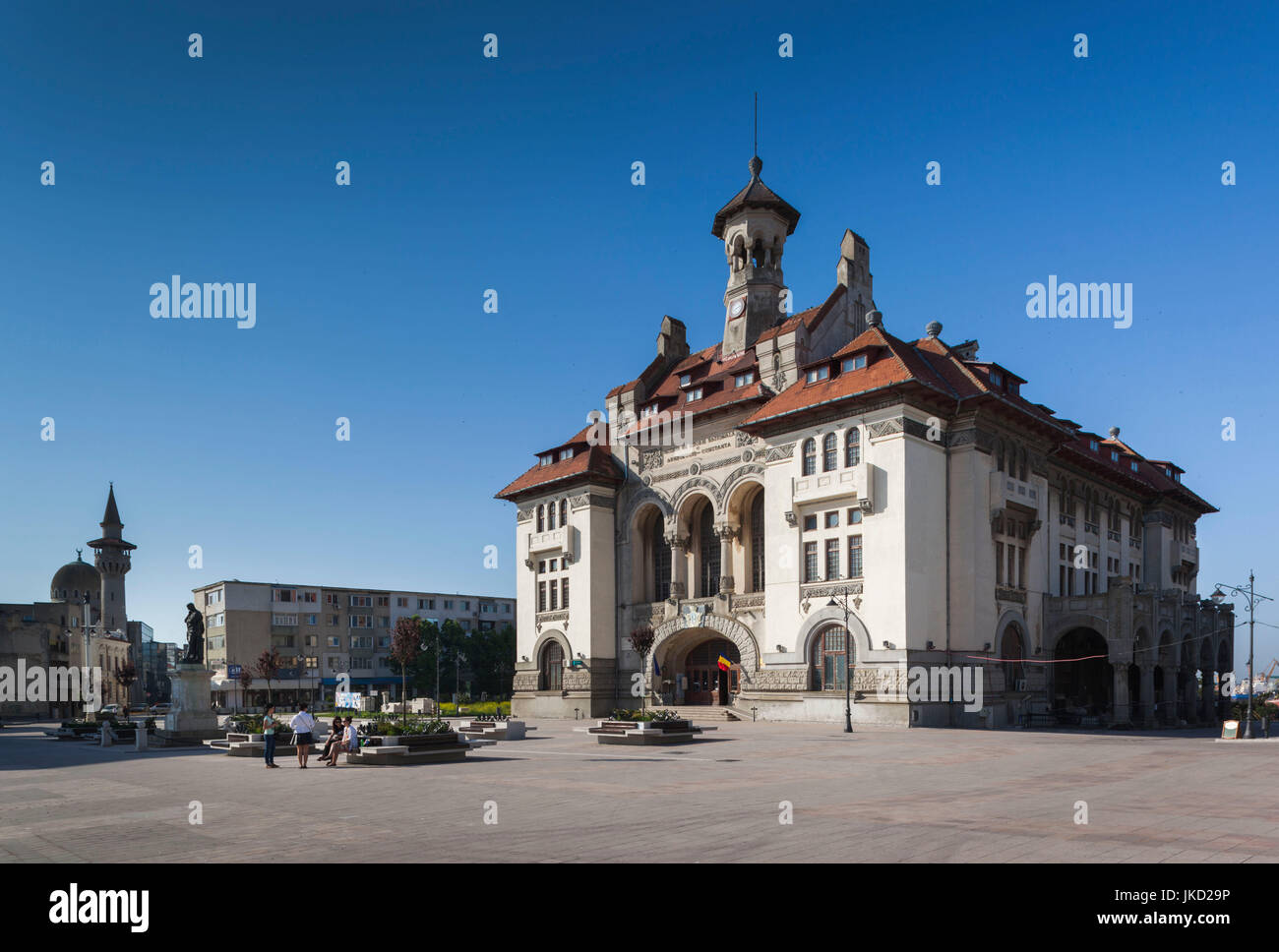 Rumänien, Schwarzmeer-Küste, Constanta, Piata Ovidiu, Ovid Square, National History und Archäologisches Museum, tagsüber Stockfoto