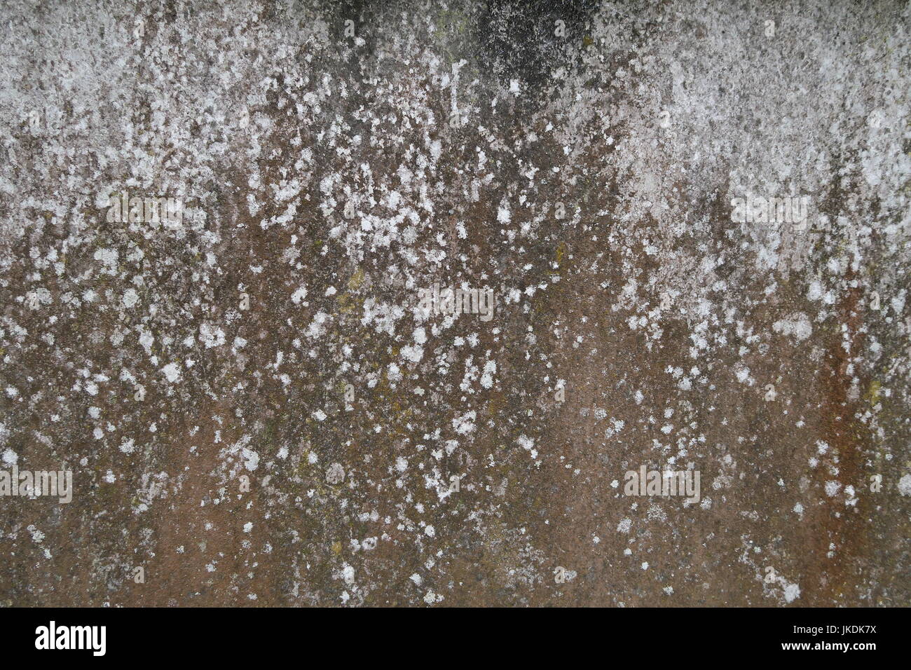 TEXTUR-HINTERGRUND, NATÜRLICHE VERWITTERUNG MELIERT Stockfoto