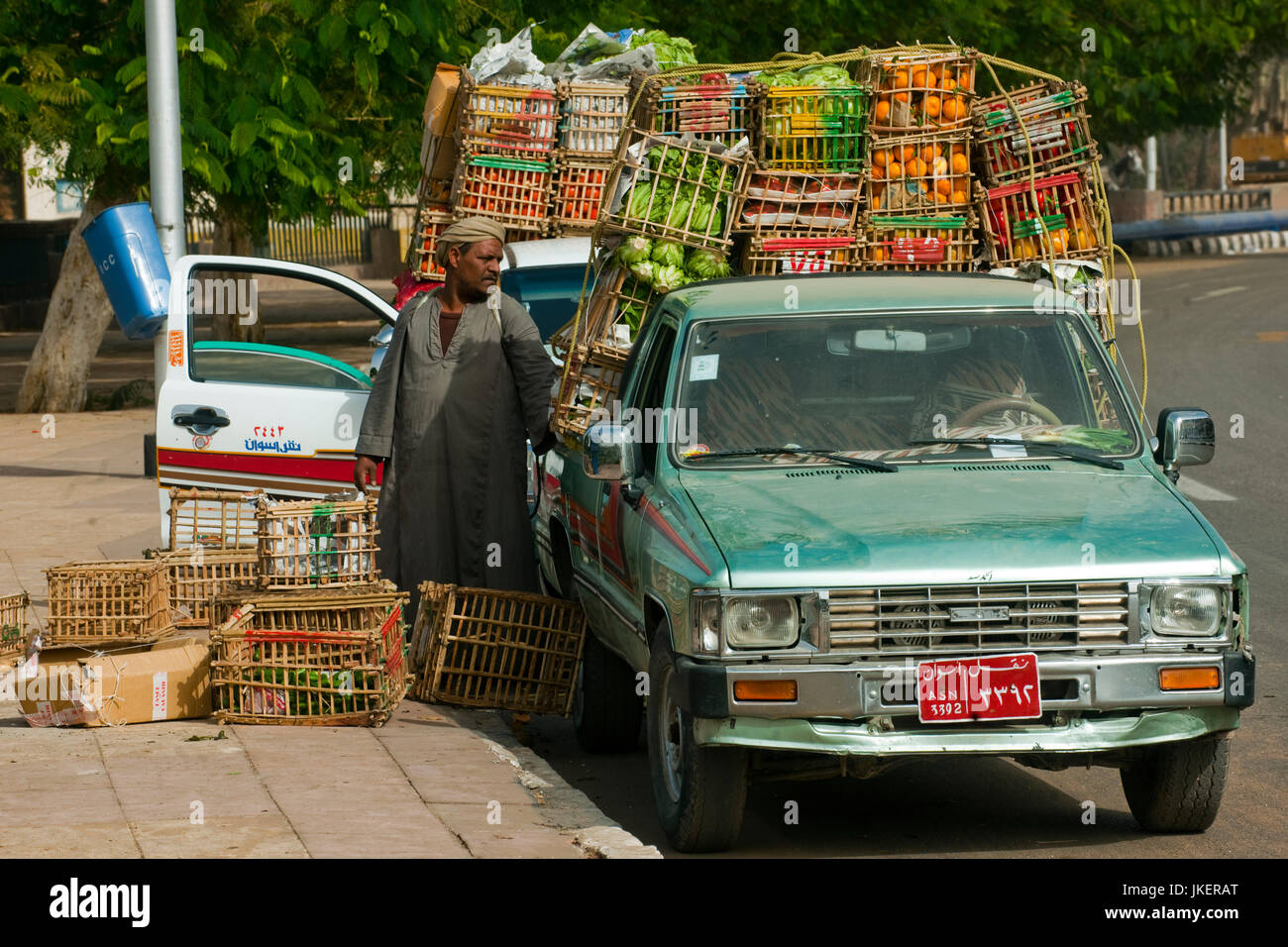 Ägypten, Assuan, Obst- und Gemüsetransport Stockfoto