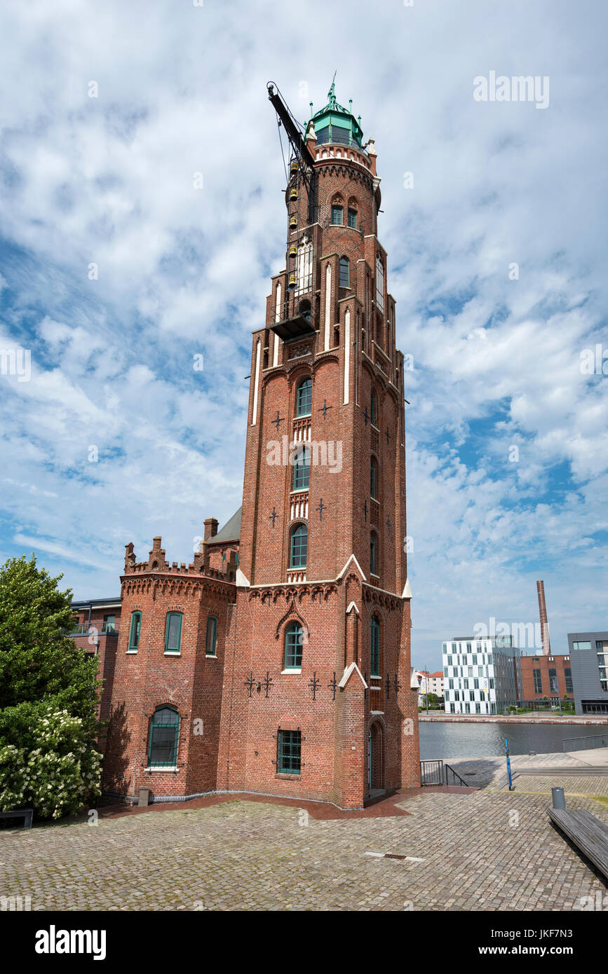 Deutschland, Bremerhaven, Havenwelten, Simon Loschen Leuchtturm Stockfoto