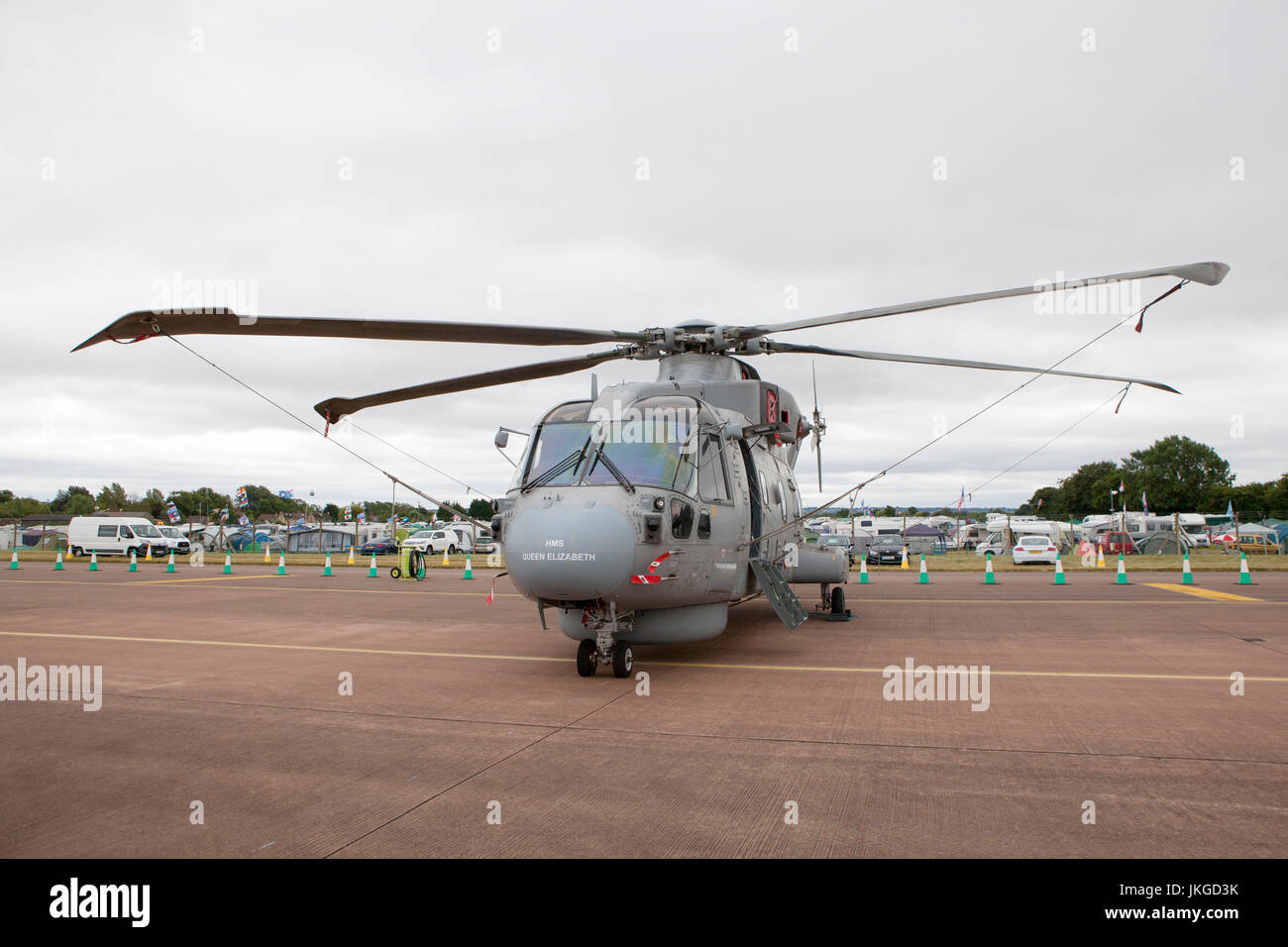 Merlin ZH 827 HMS Queen Elizabeth u-Boot Jagd Hubschrauber an der Royal International Air Tattoo RIAT 2017 Stockfoto