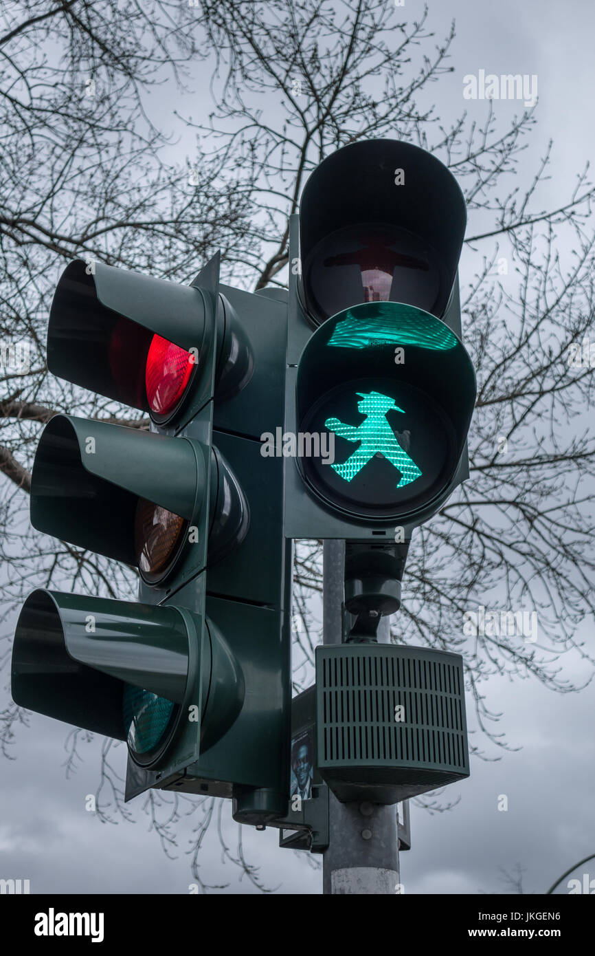 Grün Ampelmann in Berlin Ampeln, Ost-Deutschland Stockfoto