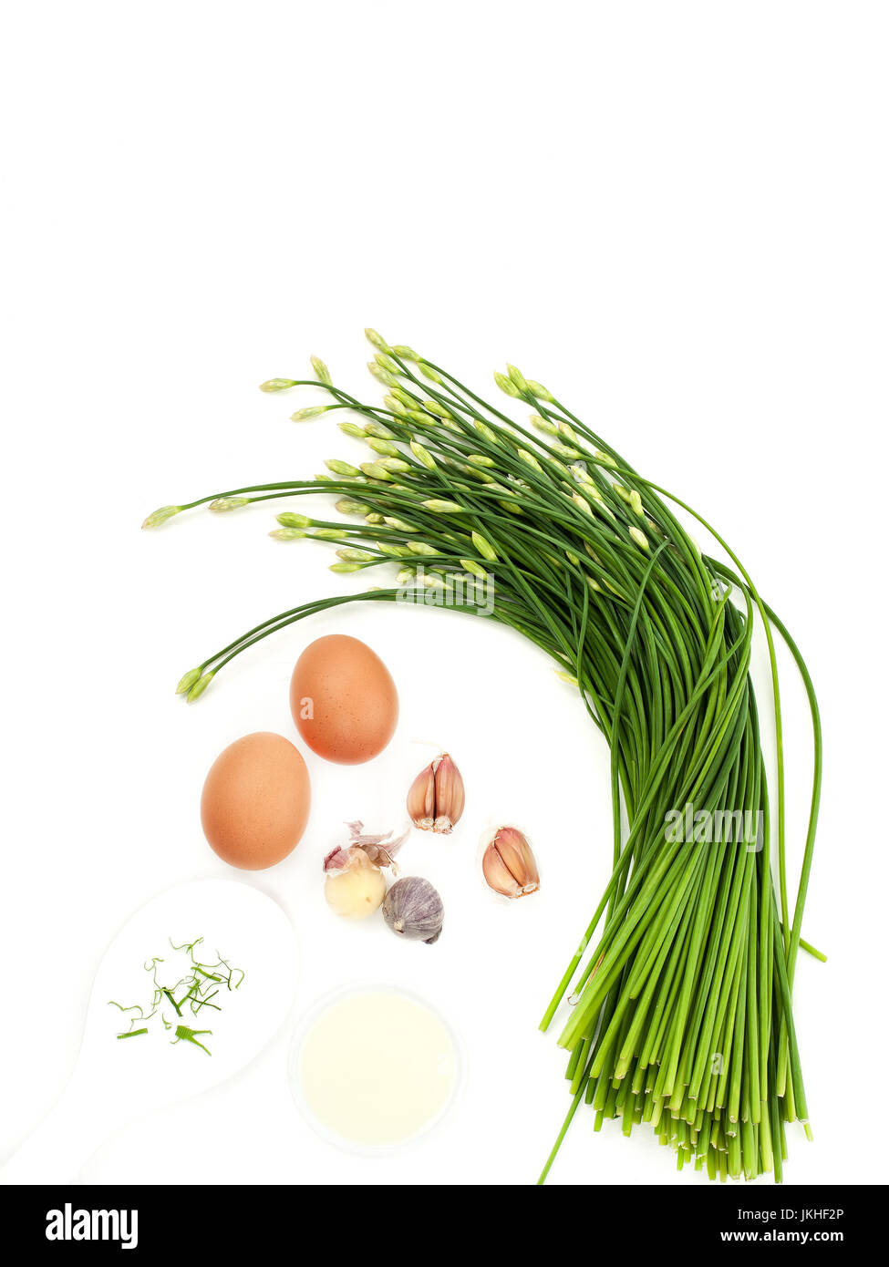 Knoblauch-Schnittlauch rühren zubereiten mit Eiern Knoblauch und Mischer Essen Menü thailändische und asiatische gesunde Ernährung Stockfoto
