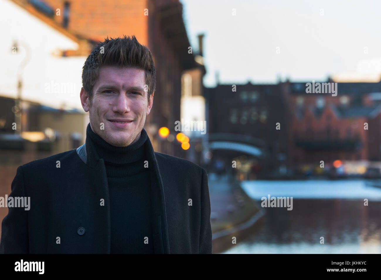 Belgischer Fußballspieler Sebastien Pocognoli fotografiert neben Birmingham, UK-Kanälen. im Januar 2016 Stockfoto