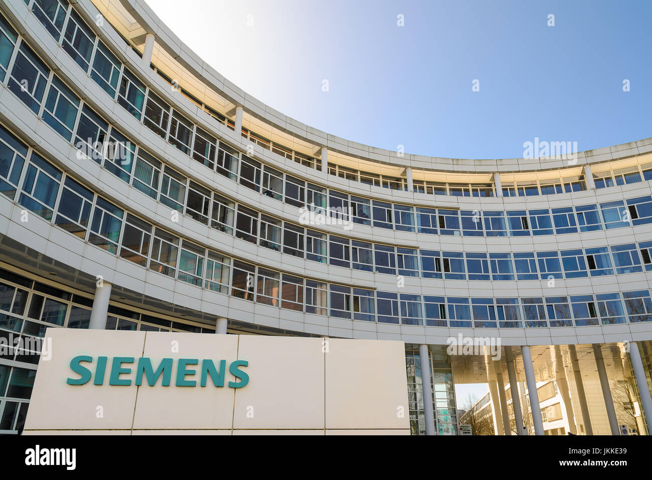 Siemens headquarters Fotos und Bildmaterial in hoher Auflösung Alamy
