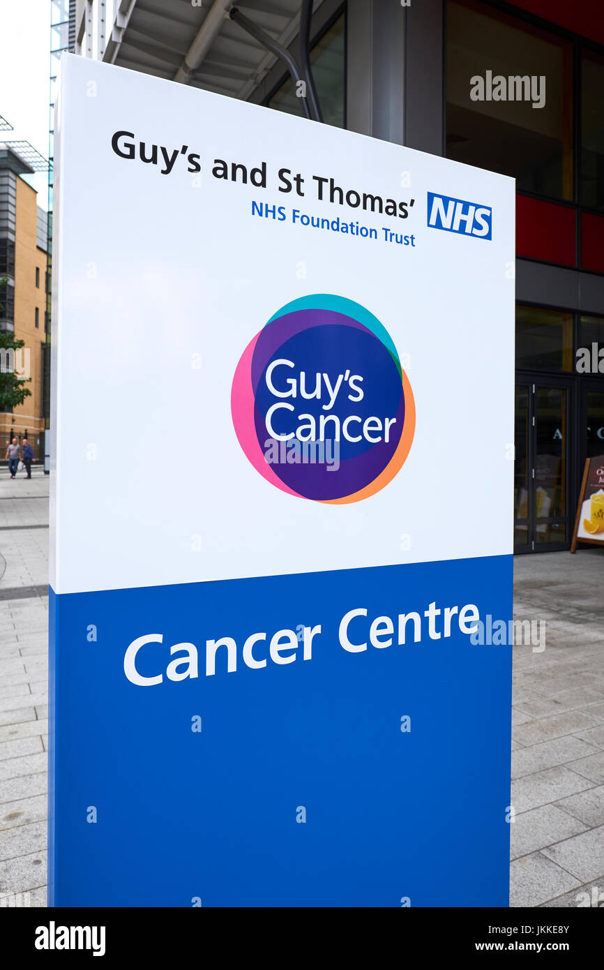Zeichen außerhalb Jungs und St. Thomas Hospital Cancer Center, Newcomen Street, Southwark, London, UK Stockfoto