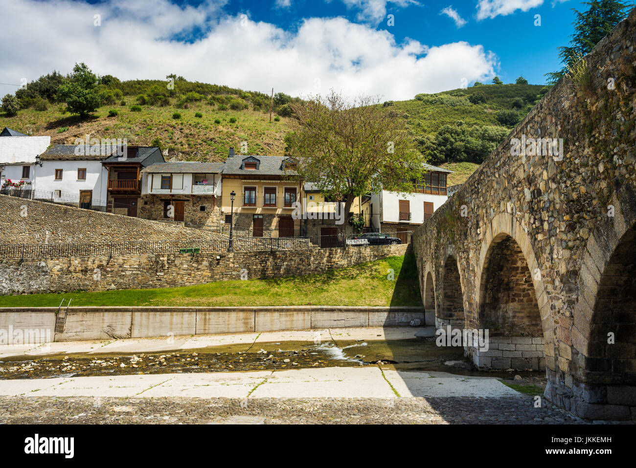Brücke in die Wieden, Galizien, Spanien. Camino de Santiago. Stockfoto