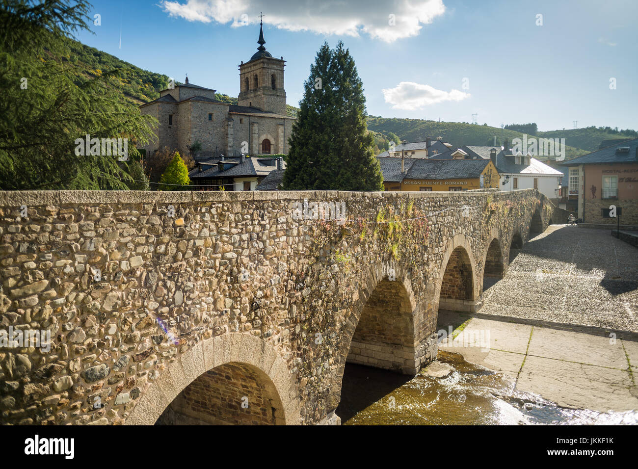 Brücke in die Wieden, Galizien, Spanien. Camino de Santiago. Stockfoto