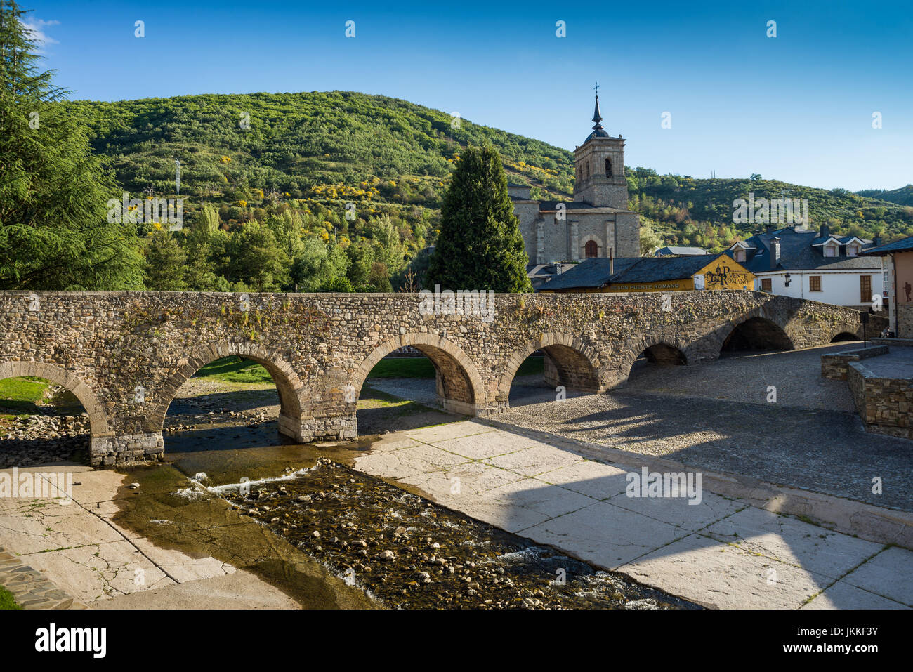 Brücke in die Wieden, Galizien, Spanien. Camino de Santiago. Stockfoto