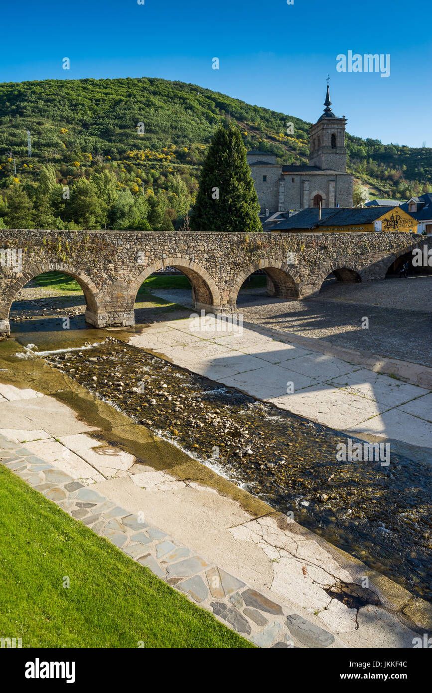 Brücke in die Wieden, Galizien, Spanien. Camino de Santiago. Stockfoto
