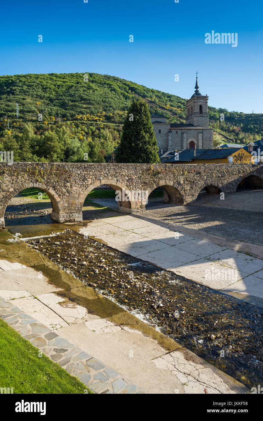 Brücke in die Wieden, Galizien, Spanien. Camino de Santiago. Stockfoto