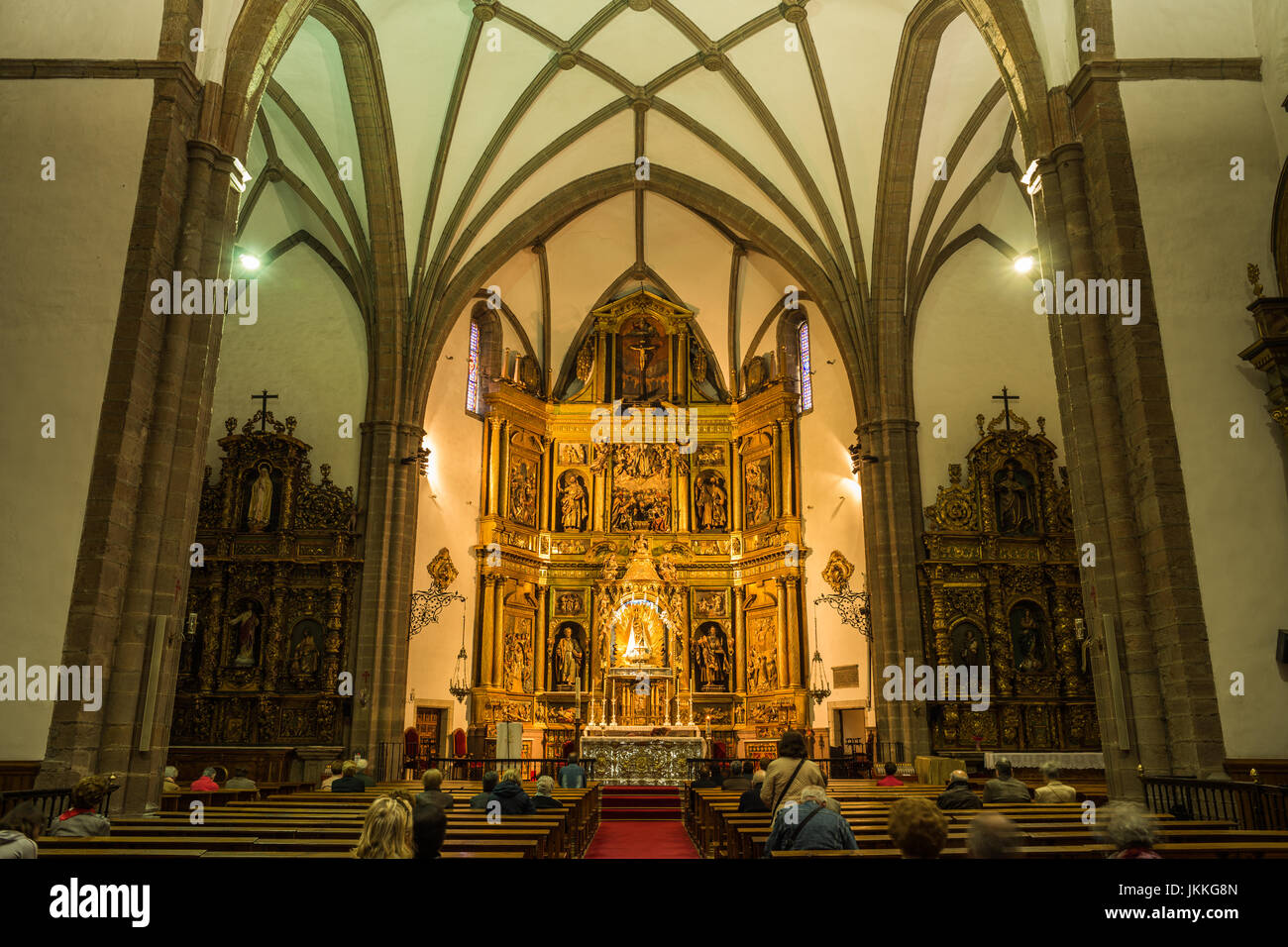 Innenraum der Basilika Nuestra Seora de la Encina, Ponferrada, Spanien. Camino de Santiago. Stockfoto