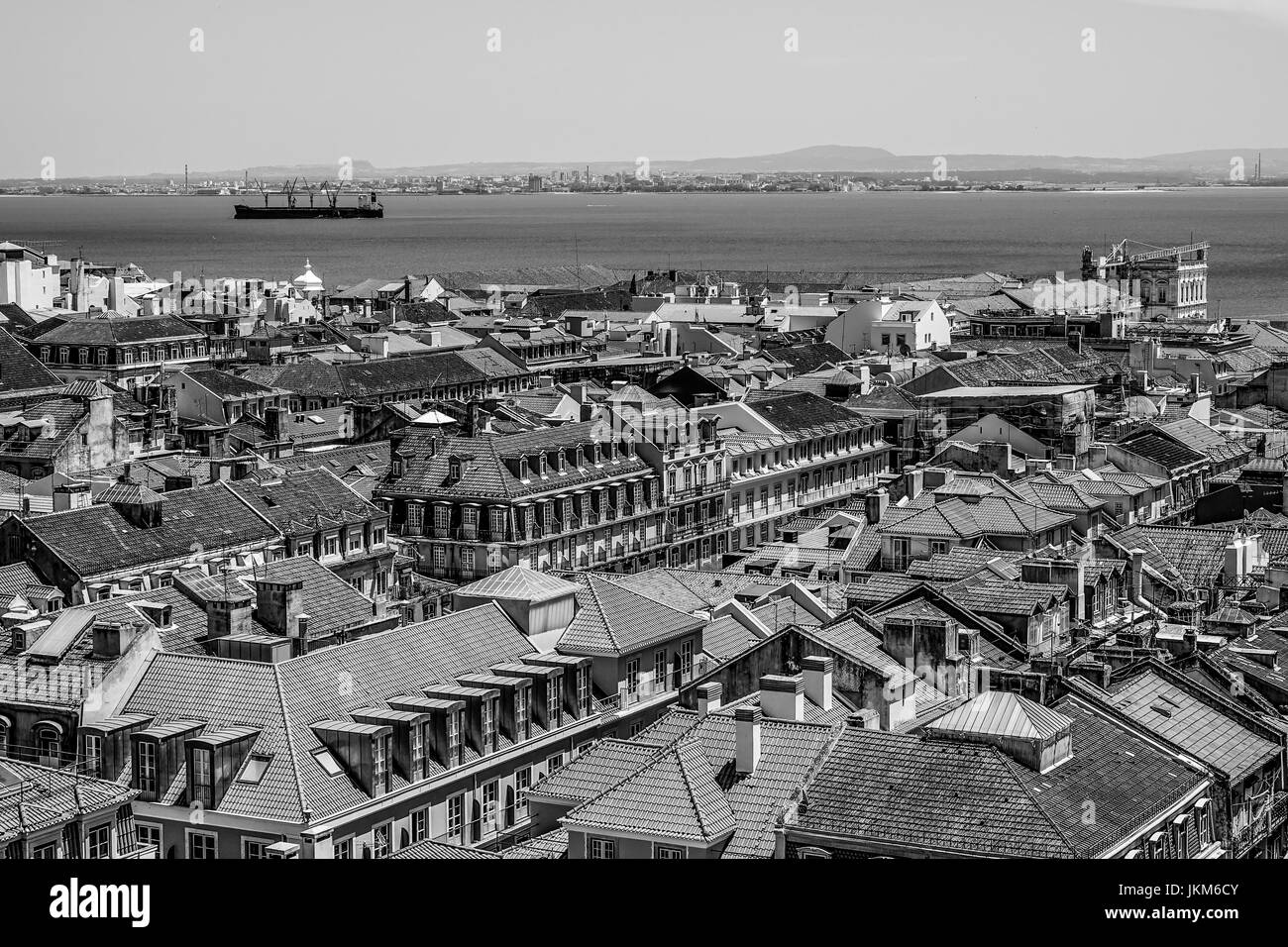 Blick über die Stadt von Lissabon an einem sonnigen Tag Stockfoto